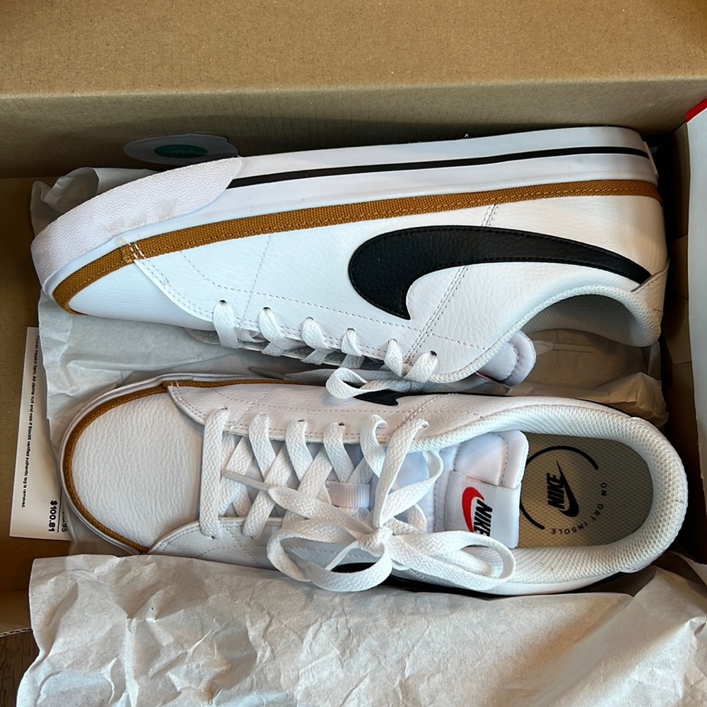 Brand New Nike Court Legacy